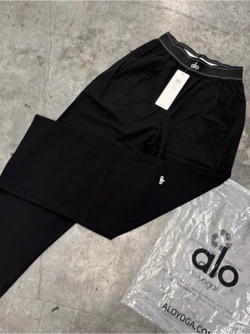 ALO Yoga Black High-Waist Jogger Trousers